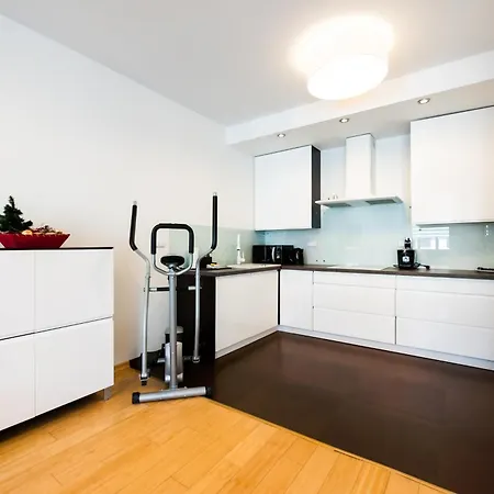 Apartment Mokotow Sunlight By Bookinghost Warschau