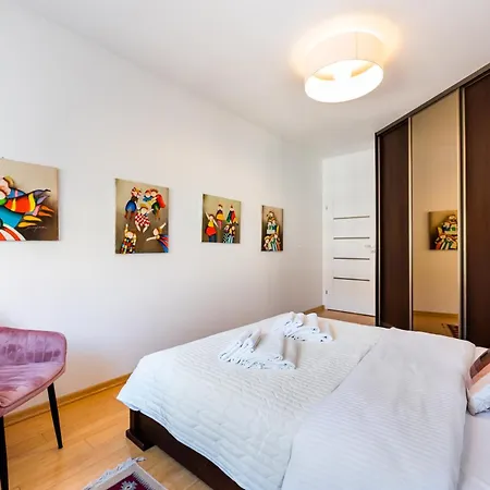 Apartment Mokotow Sunlight By Bookinghost Warschau