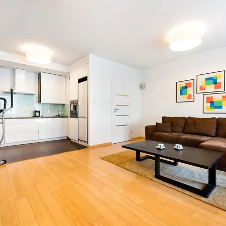 Mokotow Sunlight By Bookinghost Διαμέρισμα