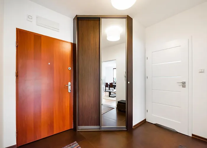 Lejlighed Mokotow Sunlight By Bookinghost