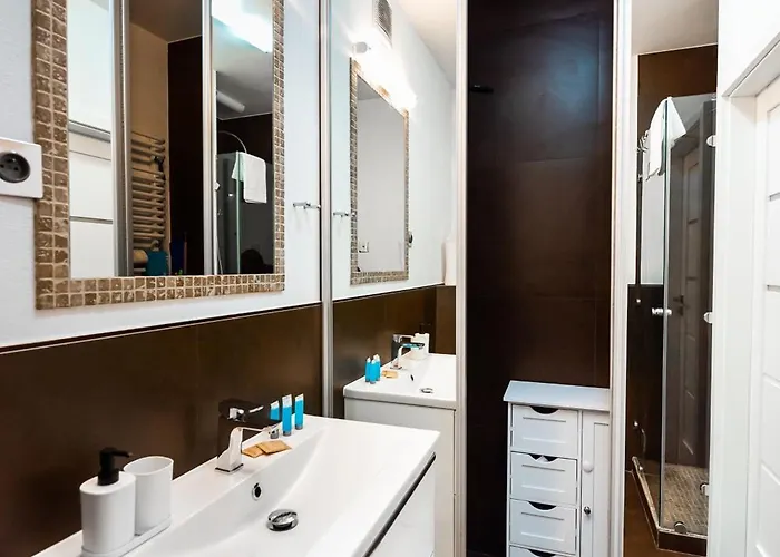 Lejlighed Mokotow Sunlight By Bookinghost Warszawa