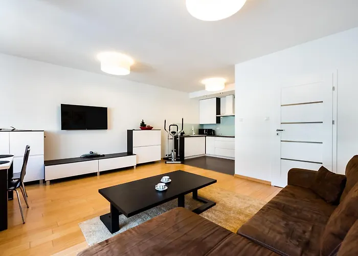 Mokotow Sunlight By Bookinghost Lejlighed